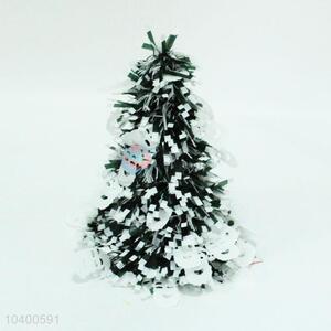 Ornaments <em>Christmas</em> <em>Tree</em> and Snowflakes Decoration